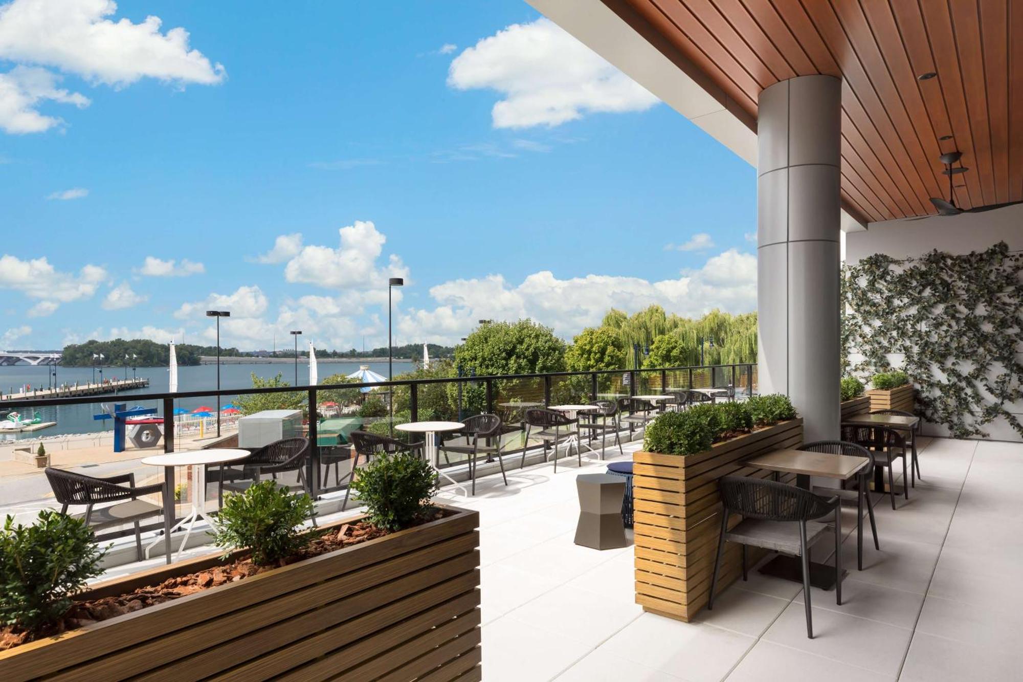 Hyatt Place National Harbor Exterior foto